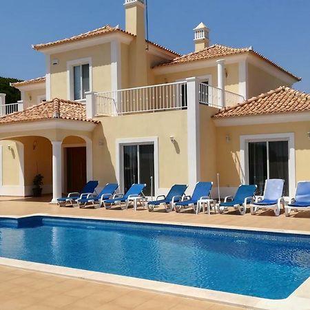 Villa 48 กัวเตย์รา ภายนอก รูปภาพ